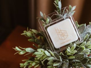 🕯️ Vonný vosk HORIZONT Stačí malý kousek a celá místnost se promění. Vosk se pomalu rozpouští a uvolňuje vůni stejně...